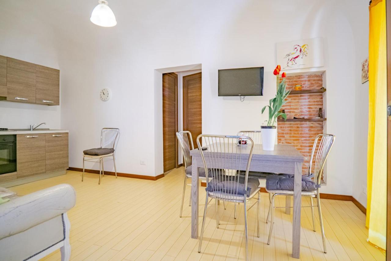 Castle Living Apartamento Catânia Exterior foto